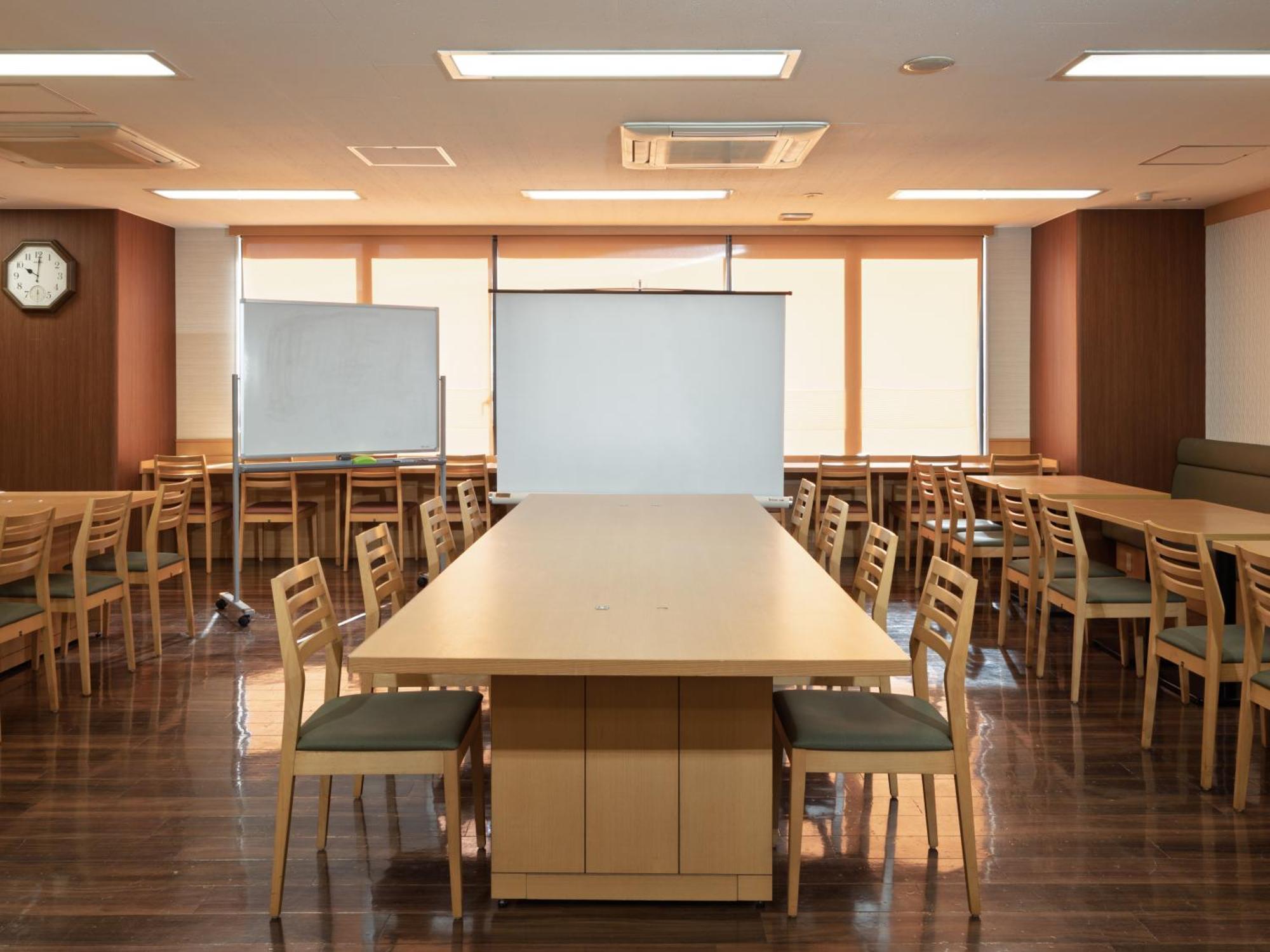 Nishitetsu Tenjin Fukuoka (Fukuoka)