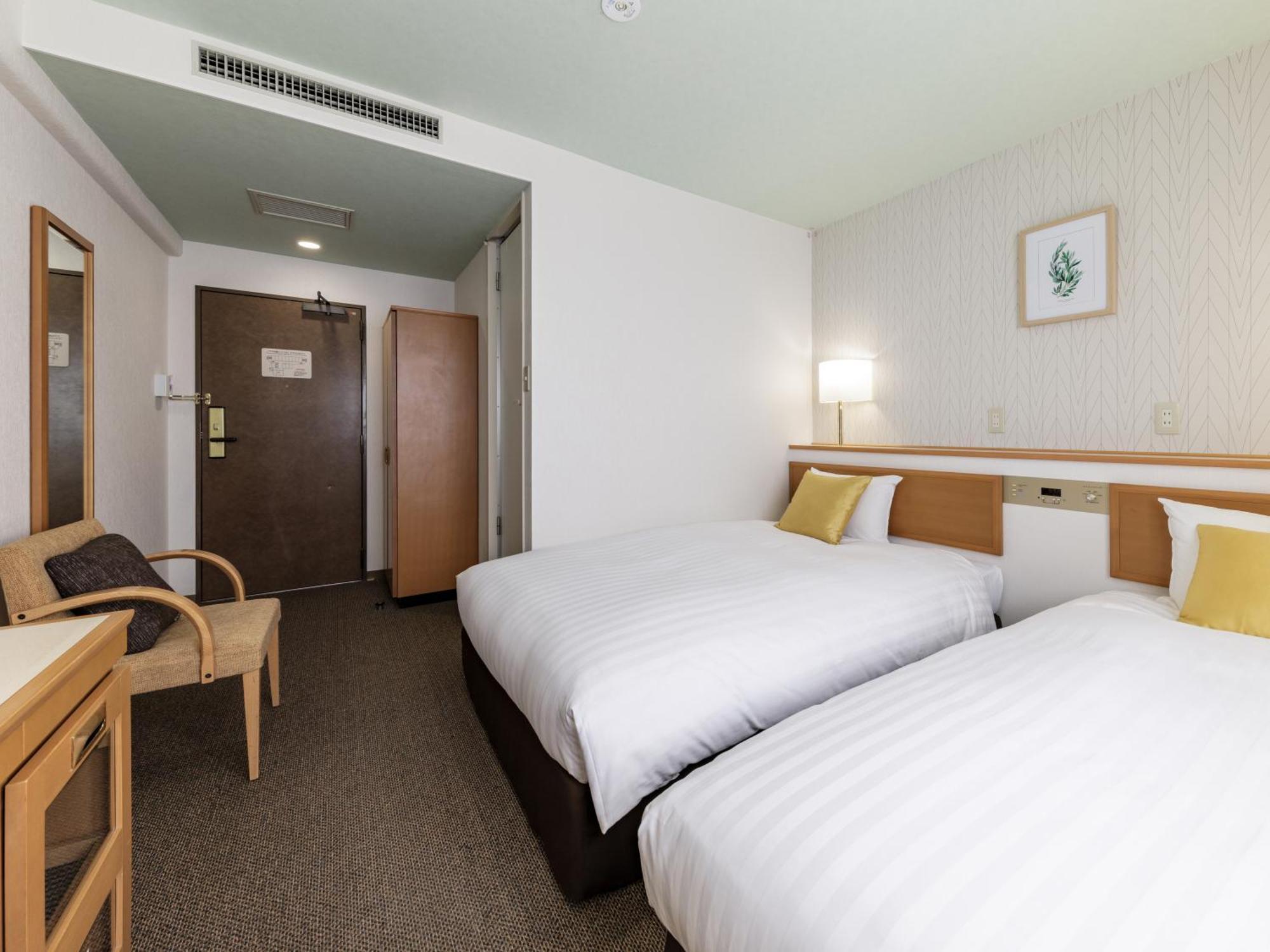 Hotel Nishitetsu Tenjin 3*